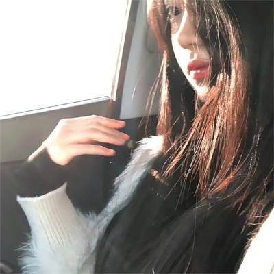 屌丝女士第三季封面